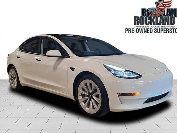 TESLA MODEL 3 2022 5YJ3E1EA7NF352524 image